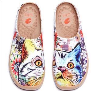 UIN Women’s Cheer Up lightweight slip on